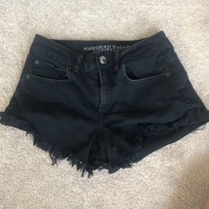 American Eagle short